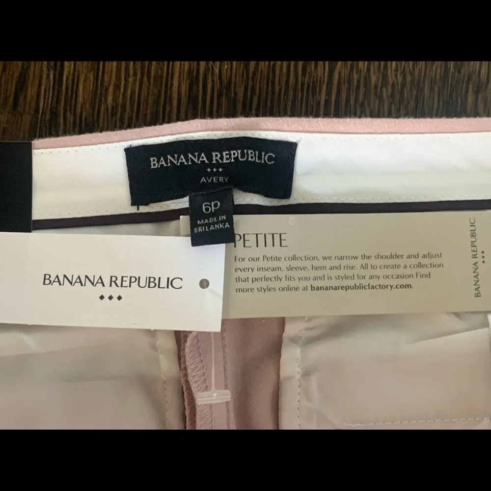 NWT woman’s banana republic trousers - Picture 3 of 3